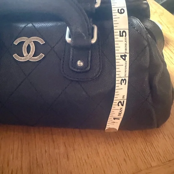 Chanel Black Quilted Satchel - Picture 6 of 11